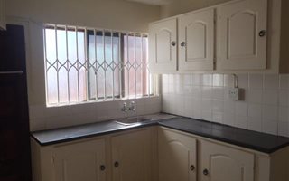 1 Bedroom House in Bluff