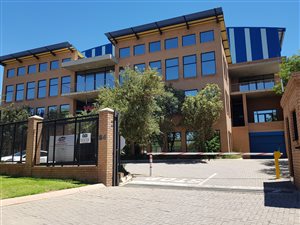 8271 m² Industrial space in Rooihuiskraal