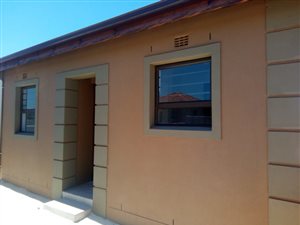 2 Bedroom House in Mandalay