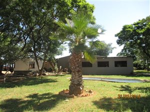 21.4 ha Farm in Hammanskraal