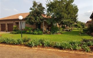 3 Bedroom Townhouse in Henley on Klip