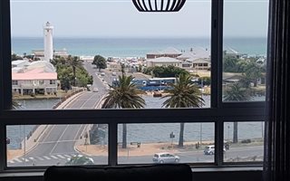 2 Bedroom Apartment in Milnerton Central