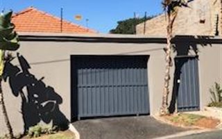 2 Bedroom Garden Cottage in Orange Grove