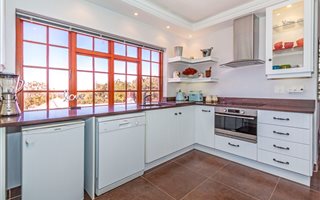 Studio apartment in Heldervue