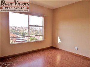 2 Bed Flat in Winchester Hills