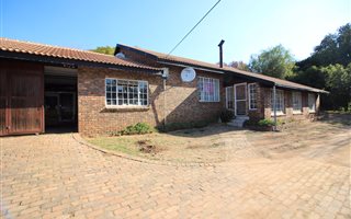 3 Bedroom House in President Park