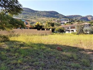 880 m² Land available in Kosmos
