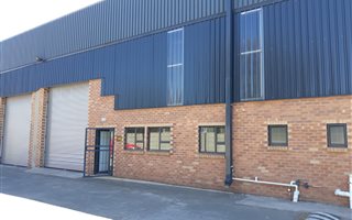 490 m² Industrial space in Driehoek