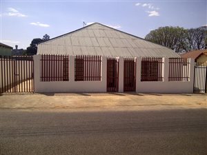2 Bed House in Newlands
