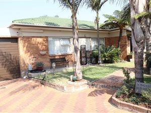 4 Bed House in Homestead