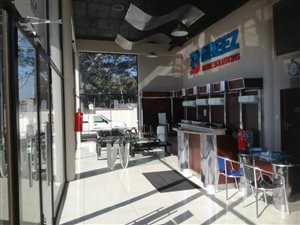 900 m² Retail Space in Sherwood