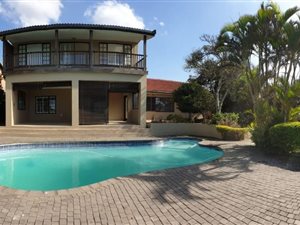4 Bed House in Umdloti Beach