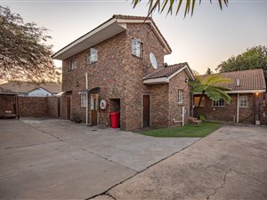 4 Bed House in Menlo Park
