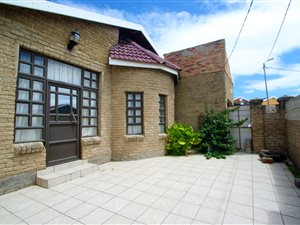 4 Bed House in Buffalo Flats