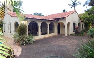 4 Bedroom House in Bothas Hill