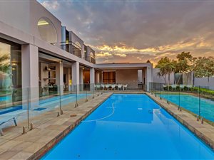 3 Bed House in Hurlingham Manor