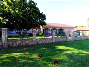 5 Bed House in Boesmansriviermond