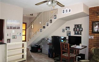 2 Bedroom Apartment in East Geduld