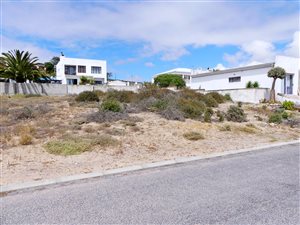 939 m² Land available in Britannica Heights