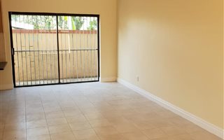 3 Bedroom Cluster in Sydenham
