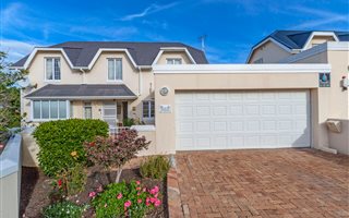 3 Bedroom House in Monte Sereno