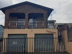 2 Bed House in Bombay Heights