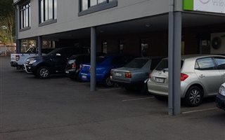 556 m² Industrial space in Red Hill