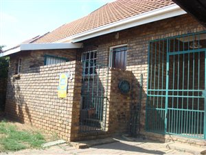 3 Bed House in Suiderberg