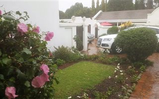 1 Bedroom Apartment in Waterkloof Ridge