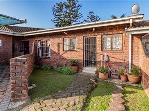 2 Bed Townhouse in Doon Heights
