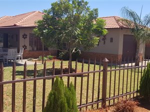 3 Bed House in Kroondal