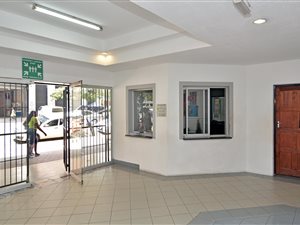 1 Bed Apartment in Johannesburg Central