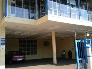 850 m² Commercial space in Asherville