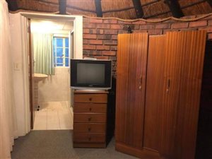 1 Bed Garden Cottage in Northcliff