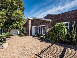 5 Bed House in Kenwyn