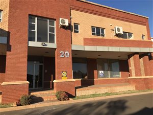 676 m² Industrial space in Centurion CBD