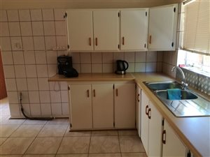 2 Bedroom Flat in Gemdene