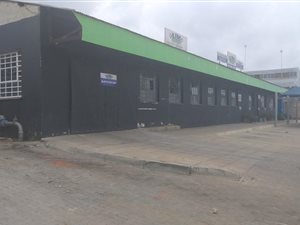 1200 m² Commercial space in Annadale