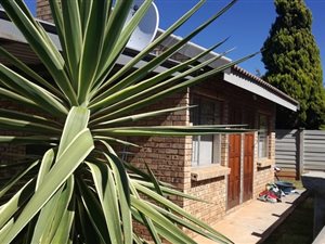 1 Bed Townhouse in Doringkruin