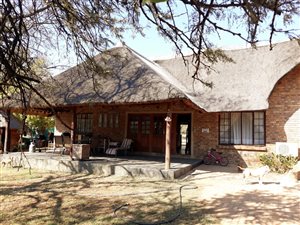 4.4 ha Farm in Roodeplaat