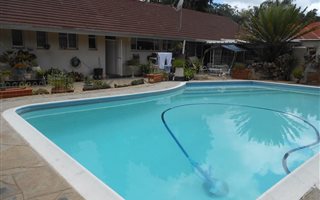 4 Bedroom House in Eduanpark