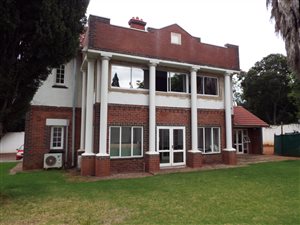 398 m² Commercial space in Hatfield