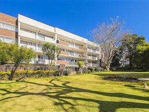3 Bed Apartment in Illovo