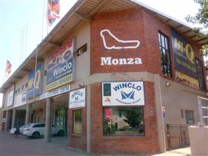 137 m² Commercial space in Tongaat Central