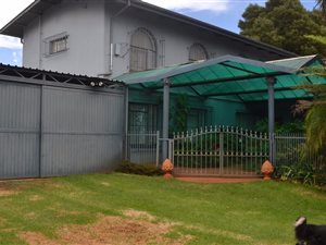 8.6 ha Farm in Tiegerpoort
