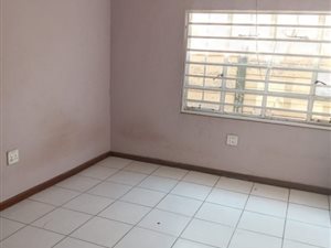 3 Bed House in Crown Gardens