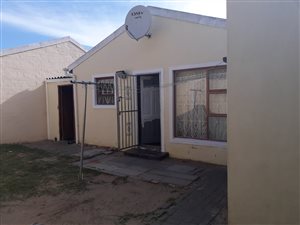 3 Bed House in Ruyterwacht