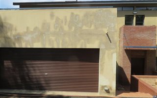4 Bedroom Duplex in Silverton