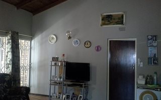 3 Bedroom Townhouse in Vanderbijlpark CW