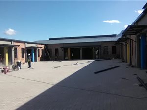 284 m² Commercial space in Ottery